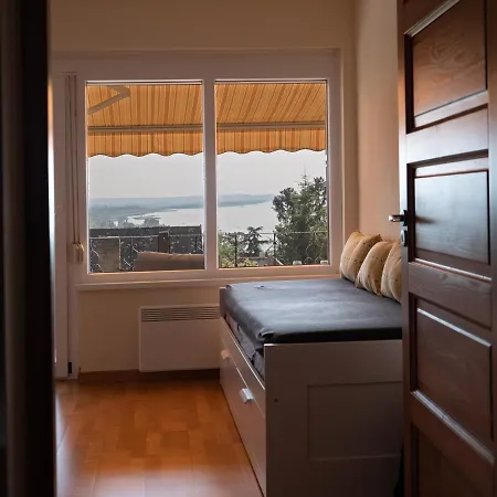 Vilă Martour-haz Fonyód